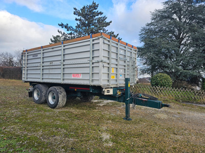 Marolf Anhängerzug Kipper 18t und Pneuwagen 16t