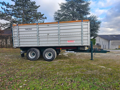 Marolf Anhängerzug Kipper 18t und Pneuwagen 16t