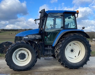 New Holland TS90