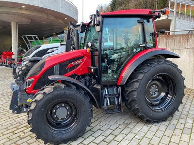 Valtra A95