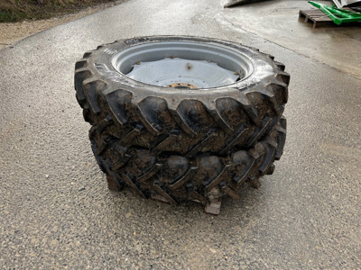 Roues de tracteur