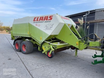 CLAAS QUADRANT 2200 RC