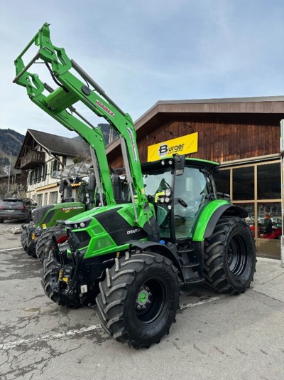 Deutz-Fahr 6140 TTV mit Frontlader