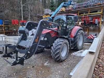 Case Farmall 115U Pro