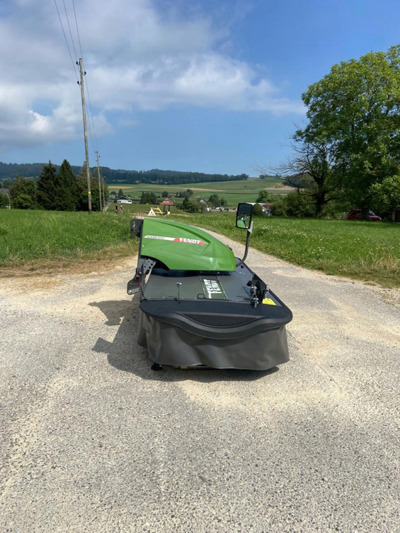 Faucheuse frontale à disques Fendt