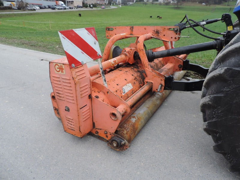 b08f4d57-30f2-4429-a6da-7d2a9b5595d1-26021 Falc Mulcher Schlegel Zenit 2700 Avant (2).JPG