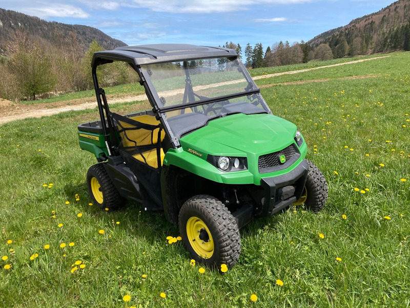 dd16908a-fa8c-4568-a163-d609028cdeb5-John Deere Gator Schlüchter (2).JPG