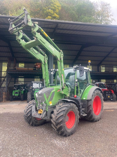 FENDT 313 S4 PROFI AVEC CHARGEUR