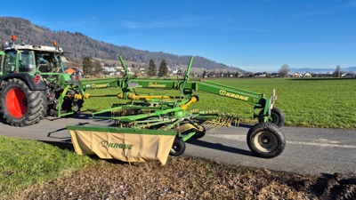 Krone Seitenschwader Swadro 807