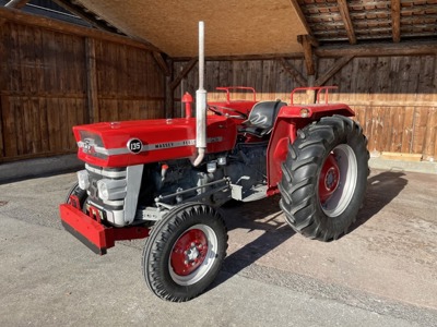 Oldtimer Massey Ferguson (Gb) MF 135