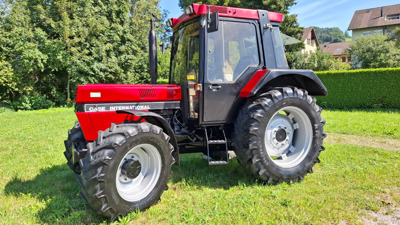 Traktor CASE-IH 856 AXL