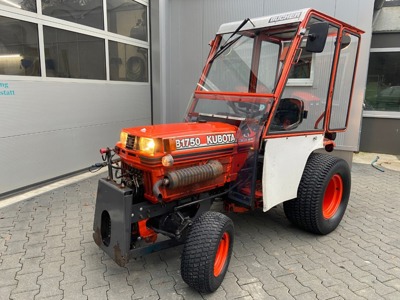 Kommunaltraktor / Kompakttraktor KUBOTA B1750 OHD