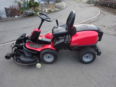 Rasentraktor RIDER Jonsered FR2216A2 Allrad