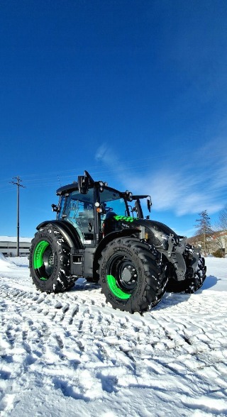 Traktor Valtra G135V