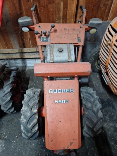 Bucher M500