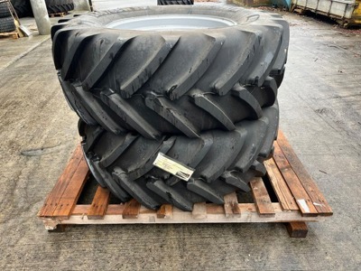 2 pneus 540/65R30 Michelin Multibib