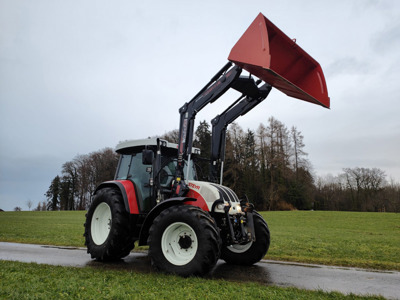 Steyr 9105 MT mit Frontlader