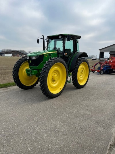 JOHN DEERE 5090GH Allradtraktor