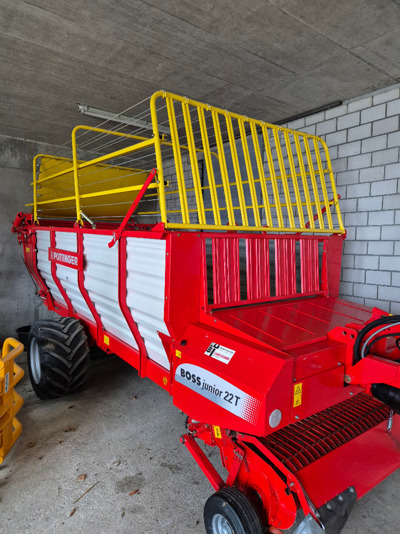 Ladewagen Pöttinger Boss Junior 22T