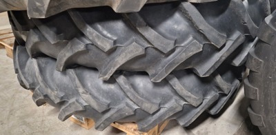 1 Paar Pneu Pirelli 12.4-36