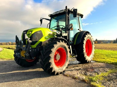 CLAAS AXOS 240