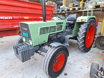 Traktor Fendt 200S