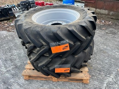 2 pneus 440/65R28 Michelin Multibib