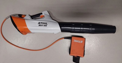 Souffleur STIHL BGA 100