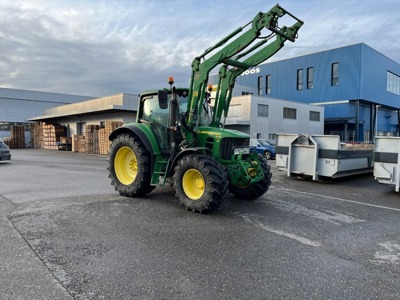 John Deere 6430 mit Frontlader 653