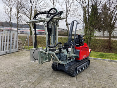 Pneumatischer Entlauber DP 2T auf GEIER-Chassis