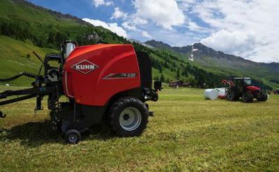 KUHN Rundballenpresse / Presse balles Rondes FB 3130 OC 14