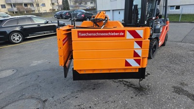 Flächenschneeschieber FL470