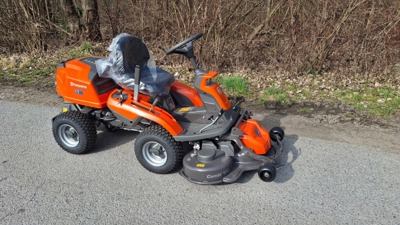 Husqvarna Rider R216T AWD