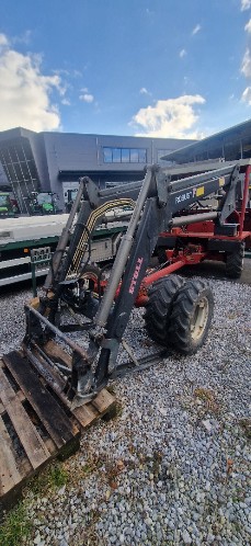 Frontlader Stoll Robust F15