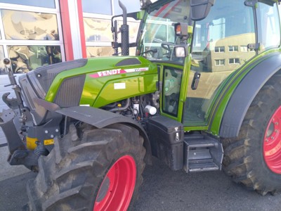 Fendt 211