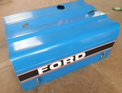 Ford, Motorhaube 3-Zylinder