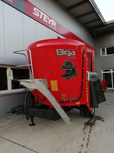 Futtermischwagen Peecon Biga Future 12m3