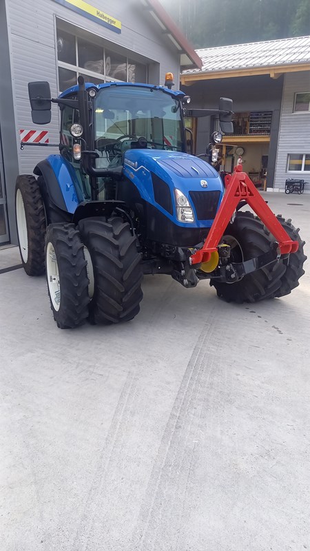 Traktor New Holland T5.120 U