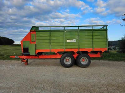 Scalvenzi Tandem Häckselwagen/Silierwagen/Dosierwagen