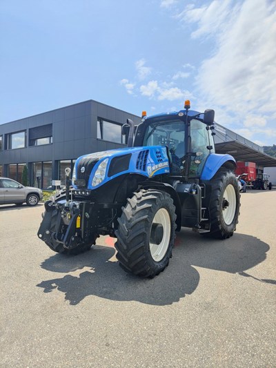 Traktor New Holland T8.390 UltraCommand