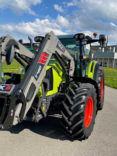 Traktor Claas Arion 420 CIS+ Panoramic & Frontlader MX T410 mit Top-Ausrüstung
