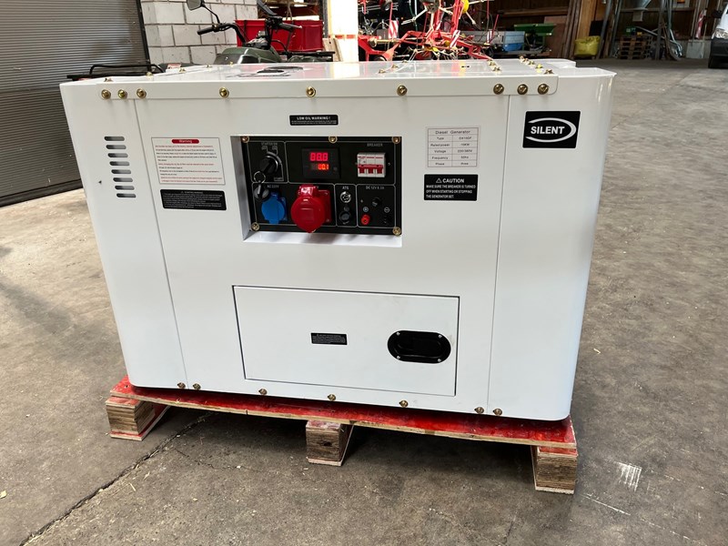 Notstromgenerator Notstromaggregat 12.5 kvA 10 kW