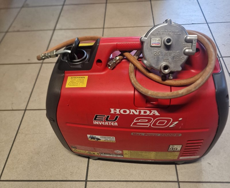 Generator Honda EU 20 I GP3 / Gas - Vorführmodell