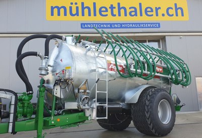 Agrar Swissline 8000RK mit Schleppschlauch SV 900 / Mühlethaler Technik AG