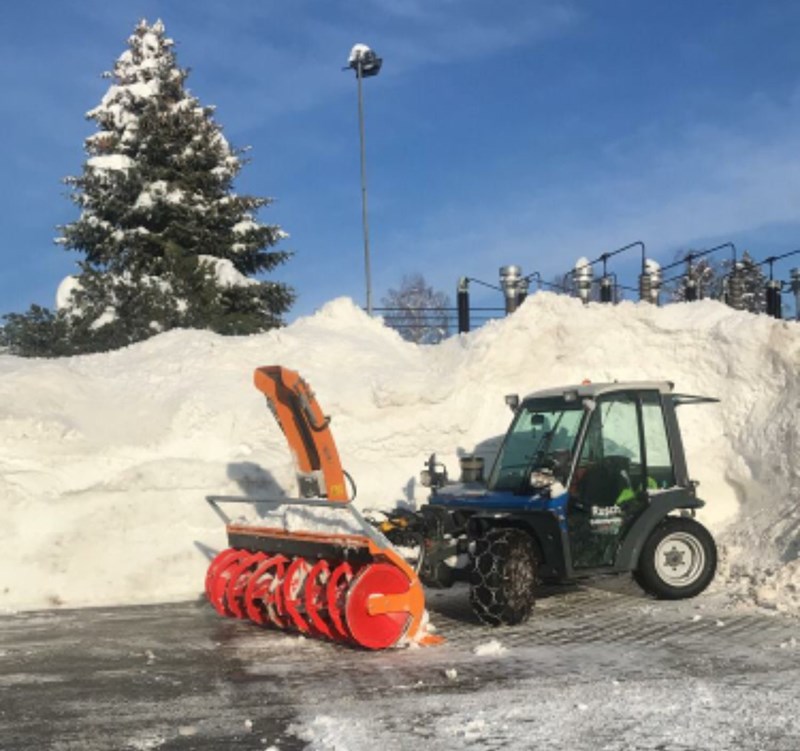 TLS, Spécialiste de la fraise à neige à Aime en Savoie