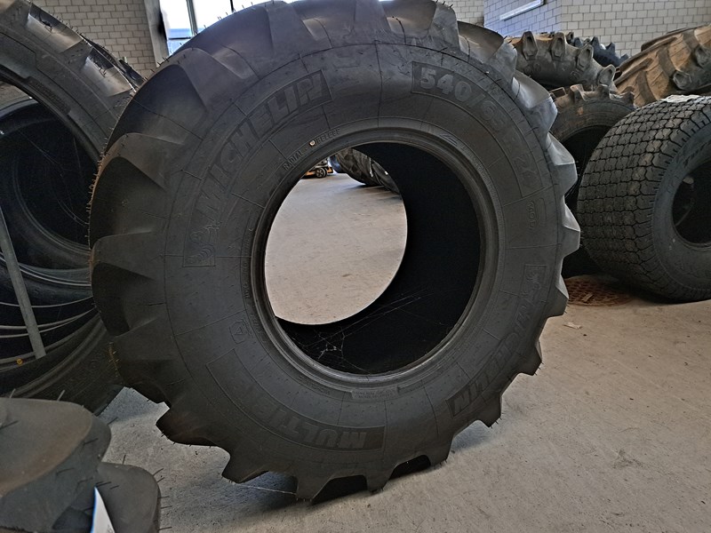 Reifen Michelin Multibib 540/65R24