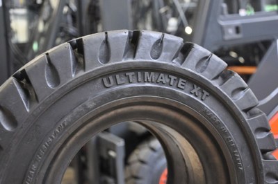 Andere, 300-15 Ultimate XT (315/70-15), 0