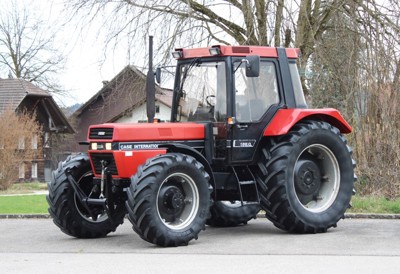Allrad-Traktor Case International 956 XL, 6-Zylinder, ab MFK!