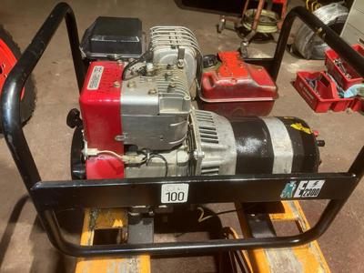 Stromerzeuger/Generator 2 KVA