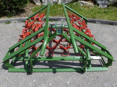 RAZOPARTS, Wiesenegge, 4 Meter 4 Reihen mechanisch klappbar